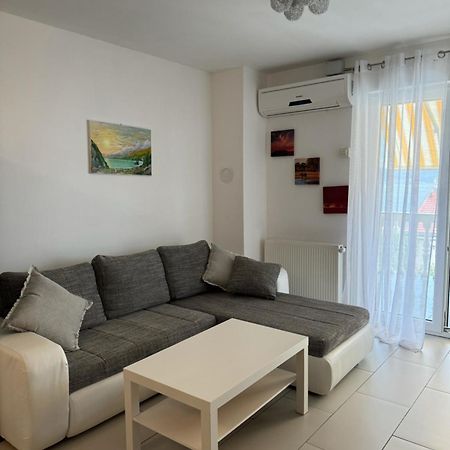 Apartamento Haus Ella Novi Vinodolski Exterior foto