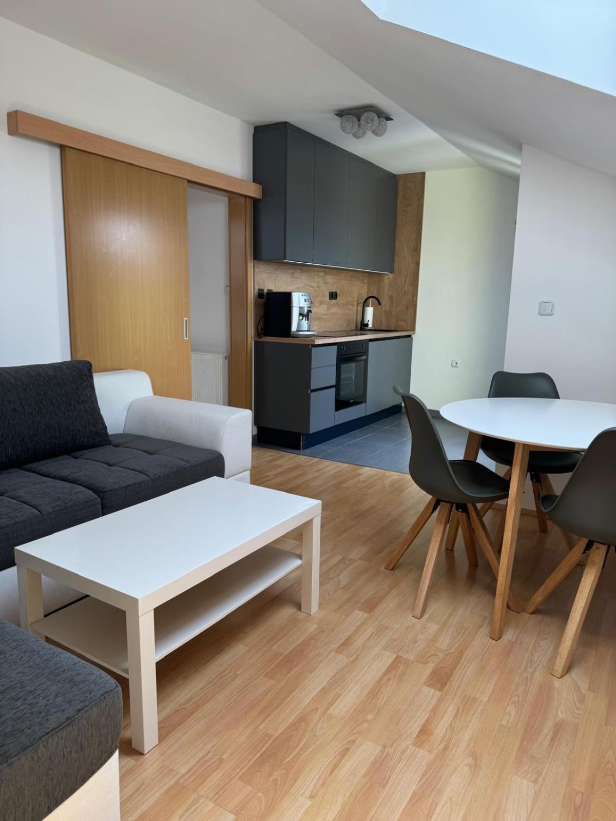 Apartamento Haus Ella Novi Vinodolski Exterior foto